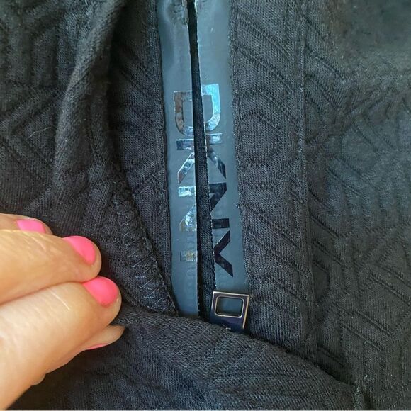 DKNY Black Vintage Hoodie Sweatshirt Size Medium Y2K - Picture 8 of 15